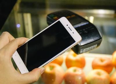 1299元高顏值！OPPO A37上手簡(jiǎn)評(píng) 讓人拿起就放不下的移動(dòng)支付設(shè)備